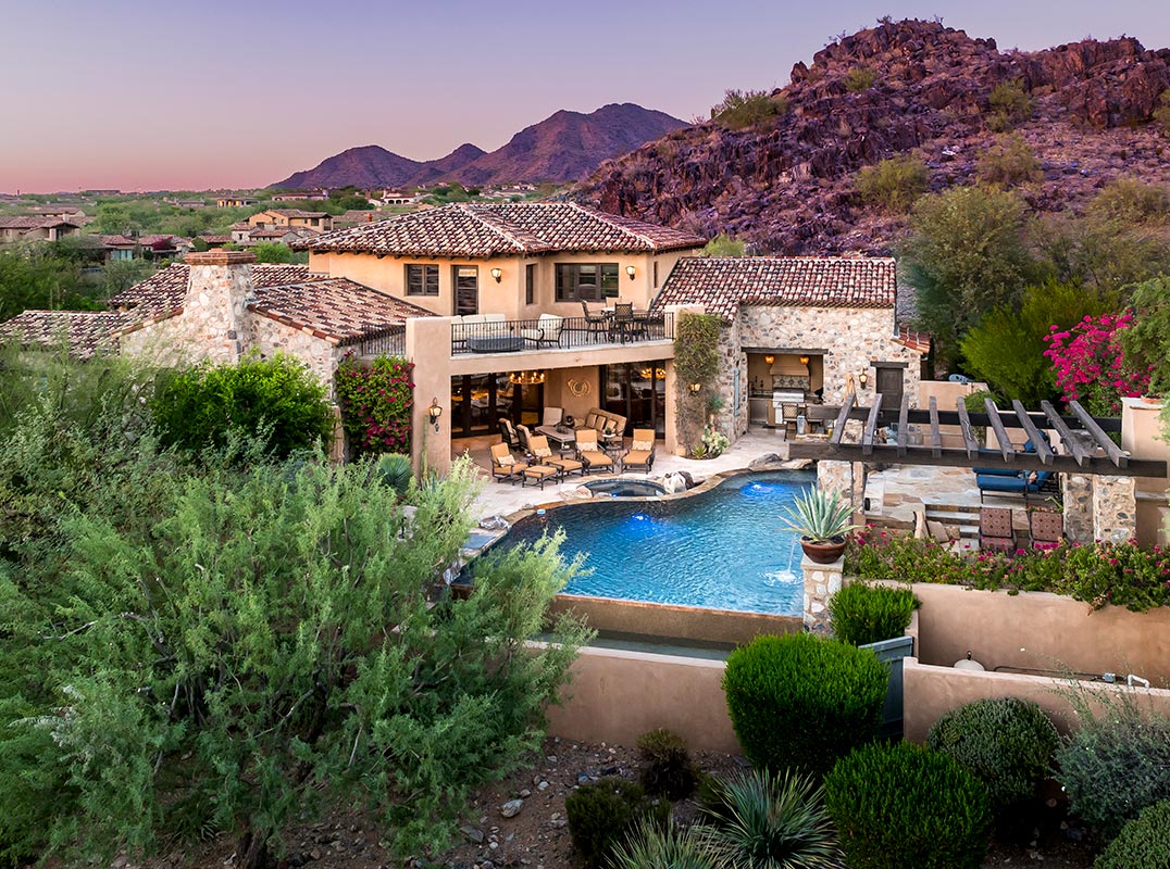 Elegance With A Melody Of Eclectic Southwest Aesthetic